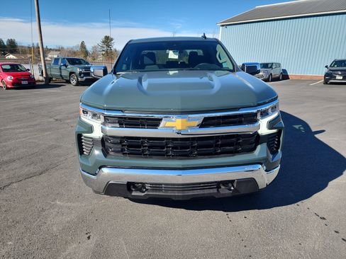 New 2026 Chevrolet Silverado 1500 LT image 3