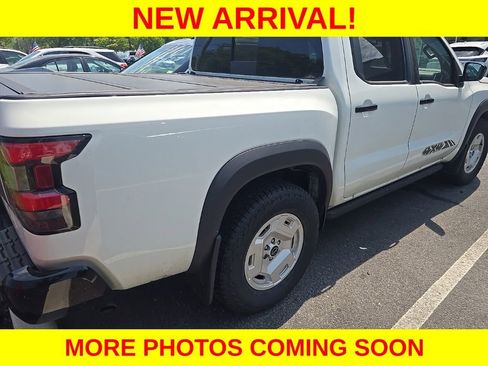 Used 2024 Nissan Frontier SV w/ Hardbody Edition AWD/4WD image 5