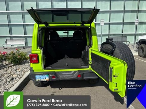 Used 2021 Jeep Wrangler Unlimited Sahara AWD/4WD image 9
