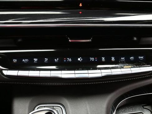Used 2023 Cadillac Escalade Sport AWD/4WD image 53