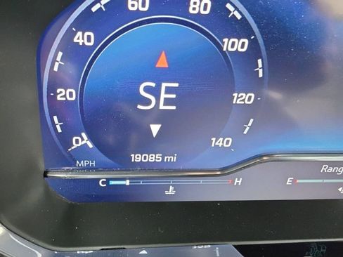 Used 2024 Chevrolet Silverado 2500 LTZ w/ LTZ Convenience Package image 10