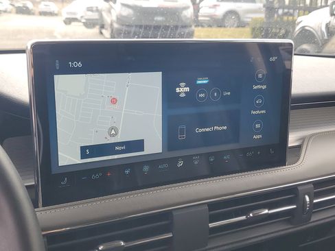 Used 2023 Lincoln Corsair AWD w/ Equipment Group 101A image 16