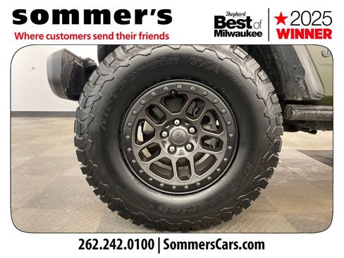 Used 2023 Jeep Wrangler Willys image 23