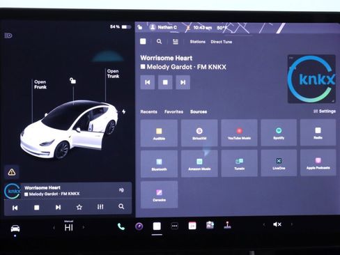 Used 2019 Tesla Model 3 Long Range image 16