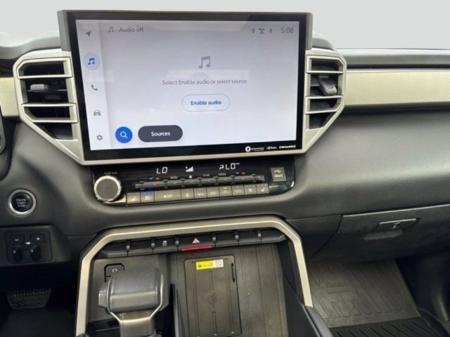 Used 2022 Toyota Tundra Limited AWD/4WD image 23