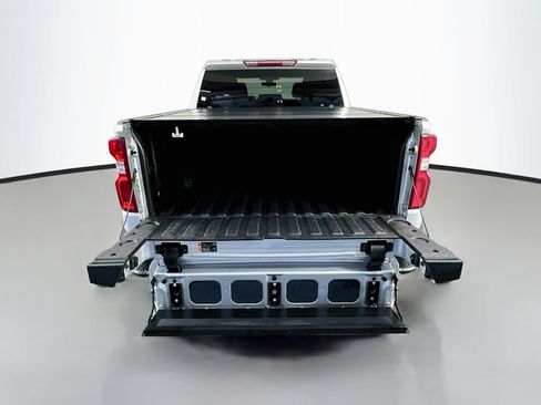 Used 2022 Chevrolet Silverado 1500 Custom w/ Safety Confidence Package AWD/4WD image 28