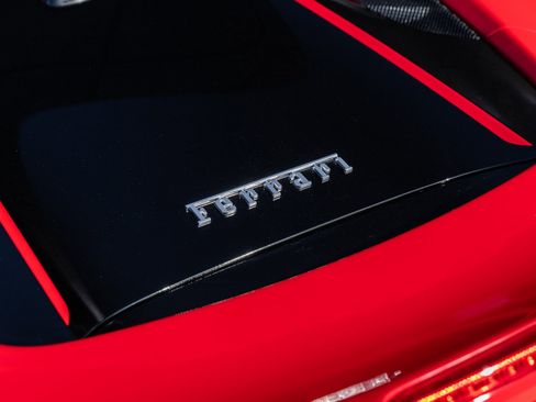 Used 2019 Ferrari 488 Pista Spider image 16