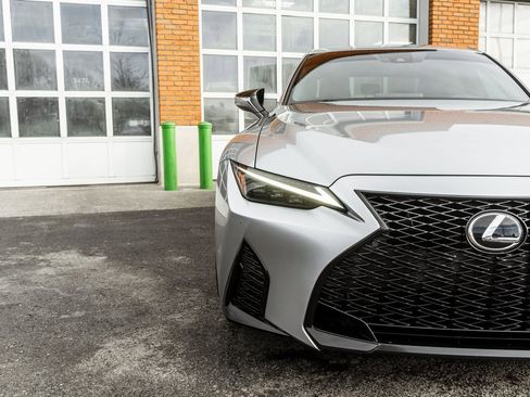 Used 2022 Lexus IS 350 F Sport image 37