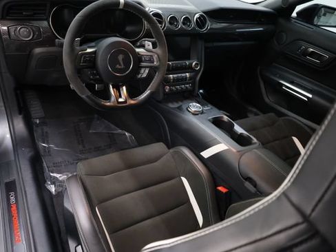 Used 2022 Ford Mustang Shelby GT500 w/ Carbon Fiber Track Pack RWD image 85