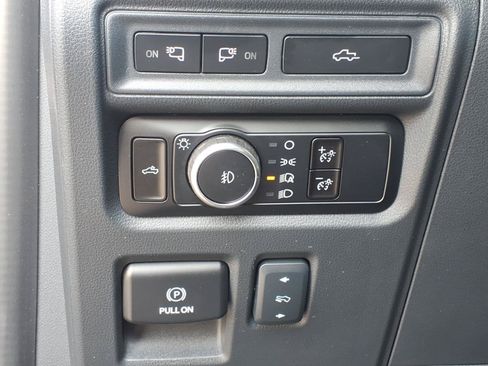 Used 2024 Ford F150 Lariat w/ Equipment Group 502A High AWD/4WD image 19