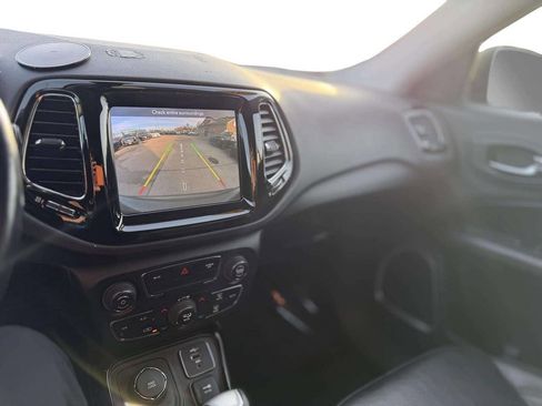 Used 2020 Jeep Compass Limited image 20