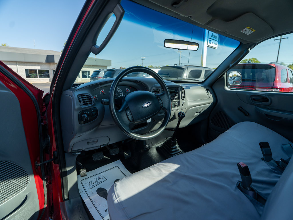 Used 2004 Ford F150 XL RWD image 11