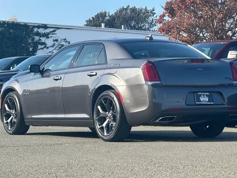 Used 2023 Chrysler 300 S image 6
