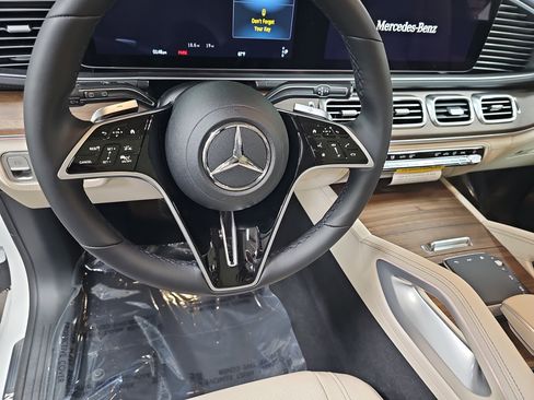 New 2026 Mercedes-Benz GLE 350 4MATIC image 17
