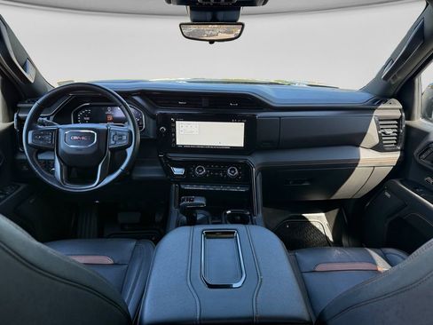 Used 2022 GMC Sierra 1500 AT4 w/ AT4 Premium Package AWD/4WD image 15