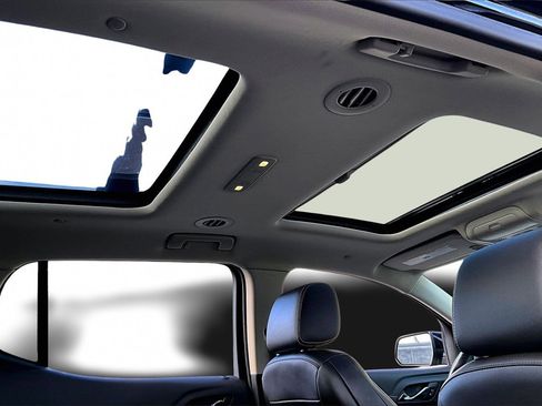 Used 2019 GMC Acadia Denali w/ Technology Package image 15