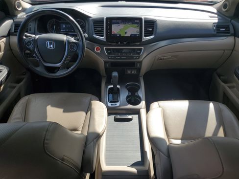 Used 2018 Honda Ridgeline RTL-T image 18