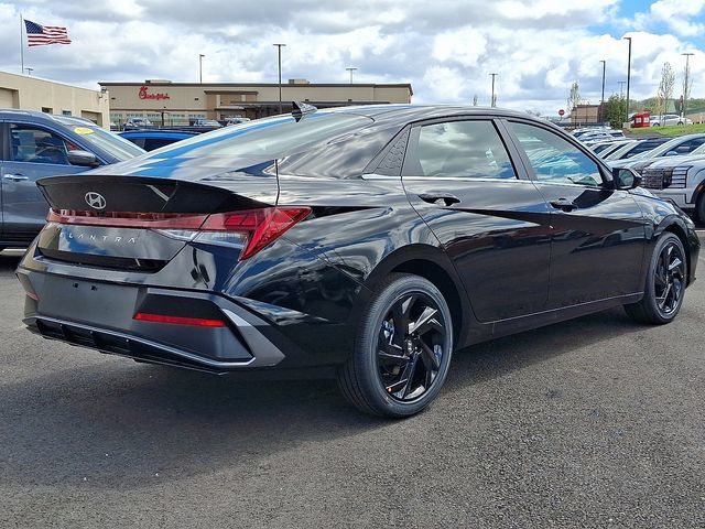 New 2026 Hyundai Elantra SEL Sport Premium w/ Cargo Package FWD image 4