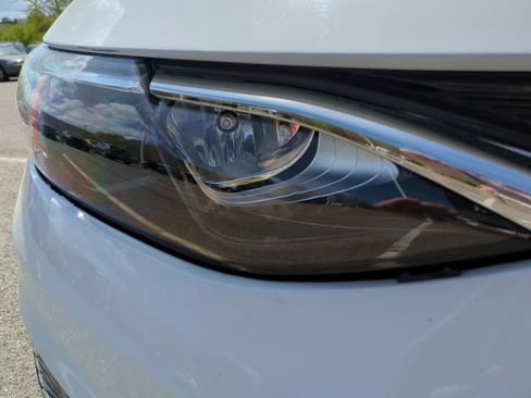 Used 2025 Chevrolet Malibu LT FWD image 10