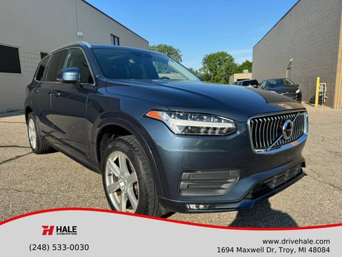 Used 2020 Volvo XC90 T6 Momentum AWD/4WD image 1