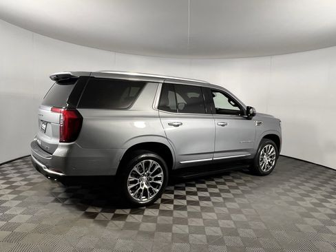Used 2025 GMC Yukon Denali image 7