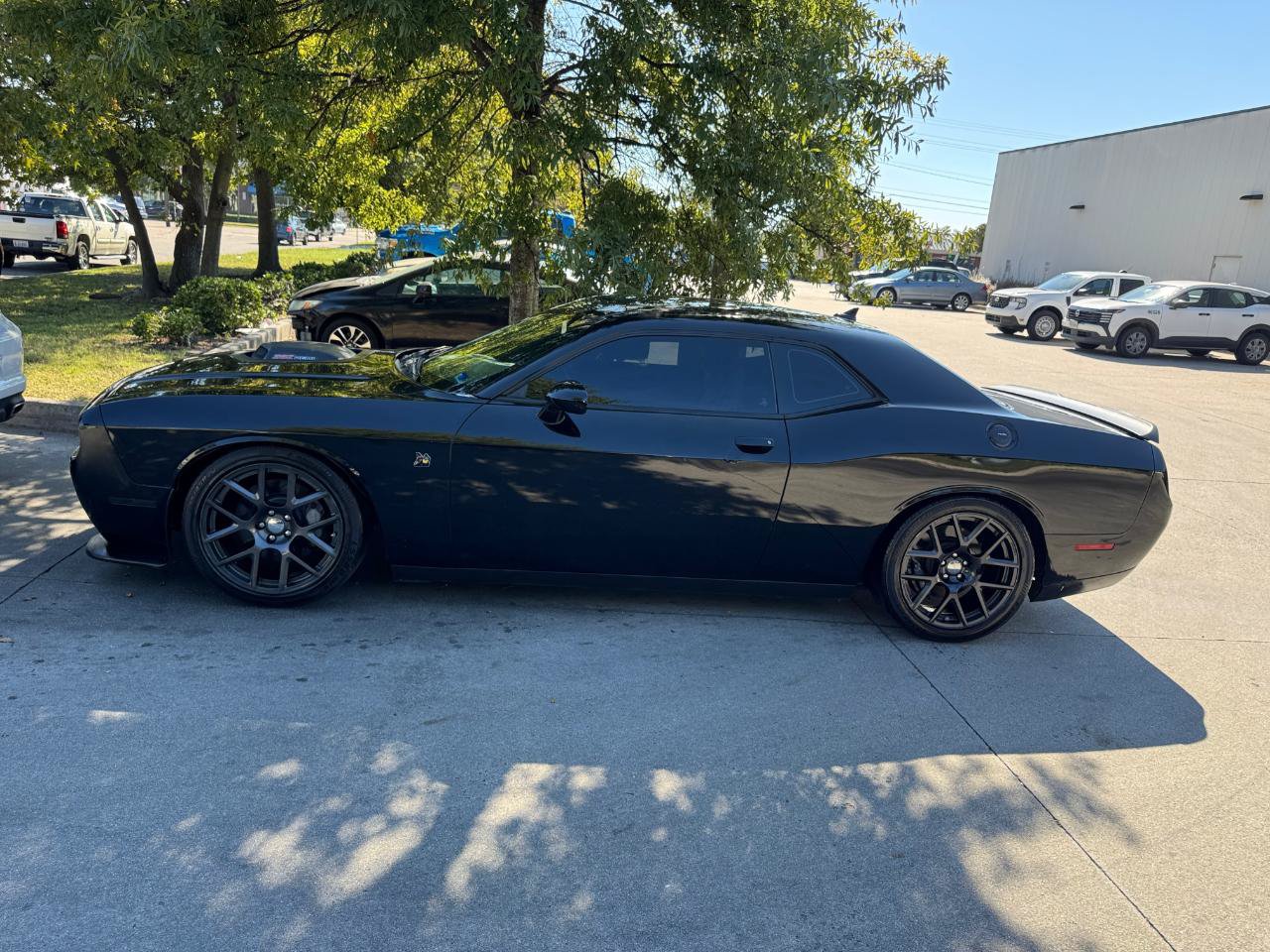 Used 2016 Dodge Challenger R/T Scat Pack RWD image 3