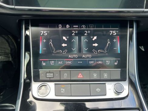 Used 2023 Audi Q8 Premium Plus image 19