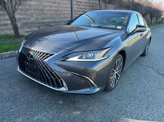 Used 2023 Lexus ES 350 w/ Premium Package video 1