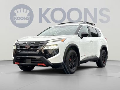 Used 2025 Nissan Rogue SV