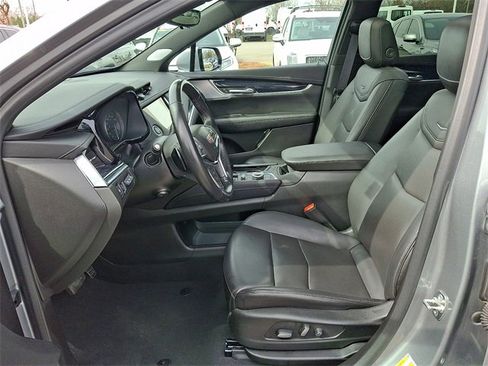 Certified 2024 Cadillac XT5 Premium Luxury w/ Technology Package image 10