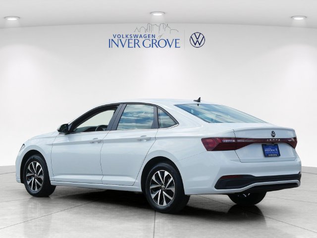 Certified 2025 Volkswagen Jetta S FWD image 5