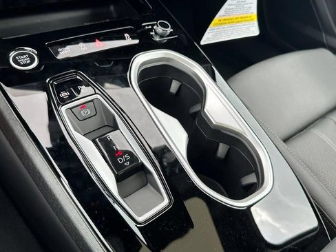 New 2026 Audi A6 Premium Plus AWD/4WD image 17