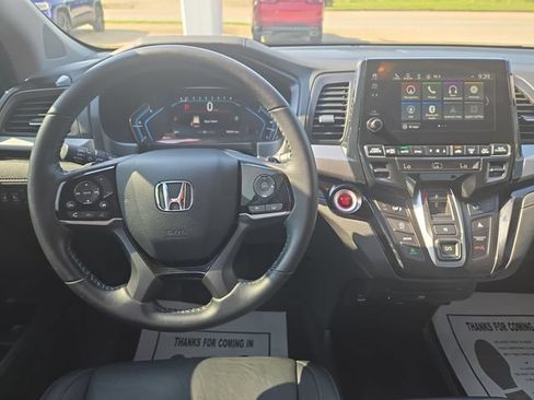 Used 2023 Honda Odyssey Touring image 13