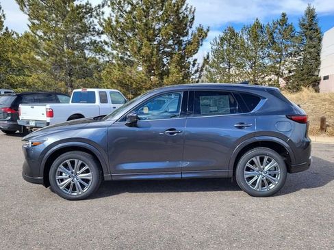 New 2025 MAZDA CX-5 Signature image 2