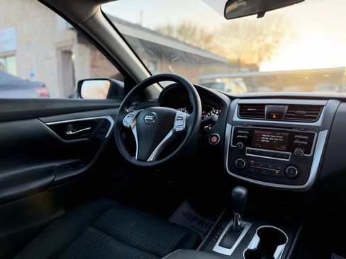 Used 2017 Nissan Altima 2.5 S w/ Power Driver Seat Package image 22