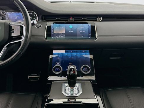 Used 2022 Land Rover Range Rover Evoque R-Dynamic S image 11