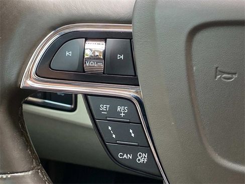 Used 2020 Lincoln Navigator Reserve w/ Equipment Group 208A Reserve image 19