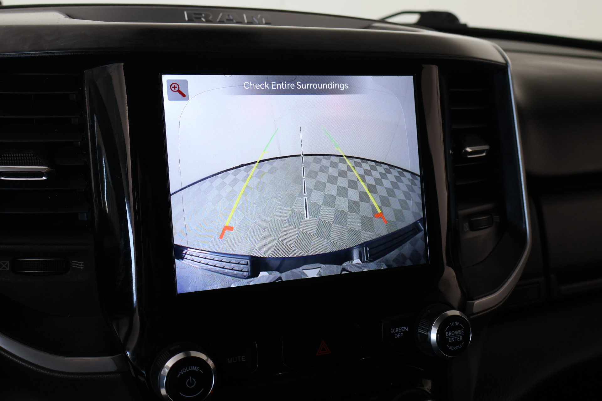 Used 2022 RAM 1500 Big Horn RWD image 6