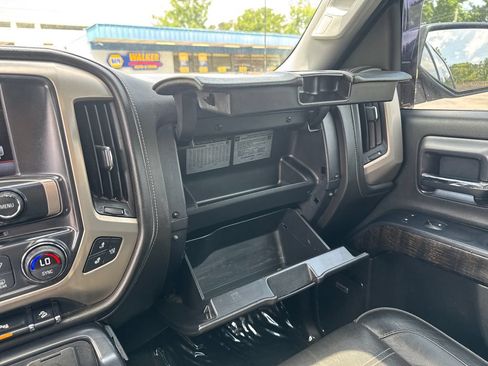 Used 2015 GMC Sierra 1500 Denali AWD/4WD image 31