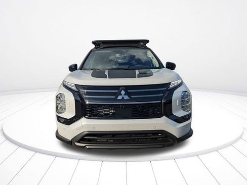 New 2026 Mitsubishi Outlander Trail Edition image 8