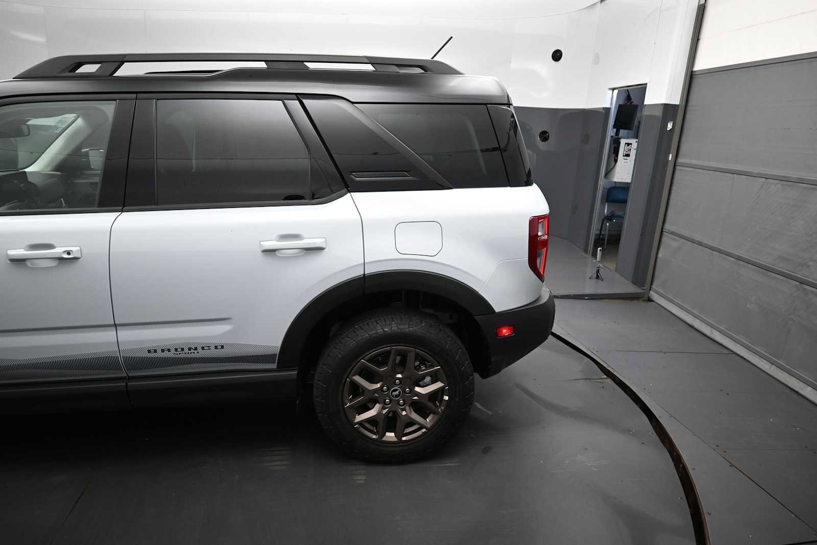 New 2026 Ford Bronco Sport Badlands w/ Bronze Package AWD/4WD image 28