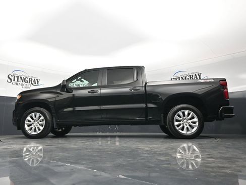 Certified 2022 Chevrolet Silverado 1500 Custom w/ LPO, Dark Essentials Package AWD/4WD image 32