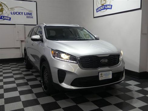 Used 2020 Kia Sorento LX w/ LX I4 Convenience Package image 5