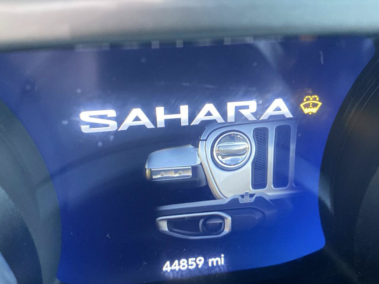 Used 2020 Jeep Wrangler Unlimited Sahara AWD/4WD image 13