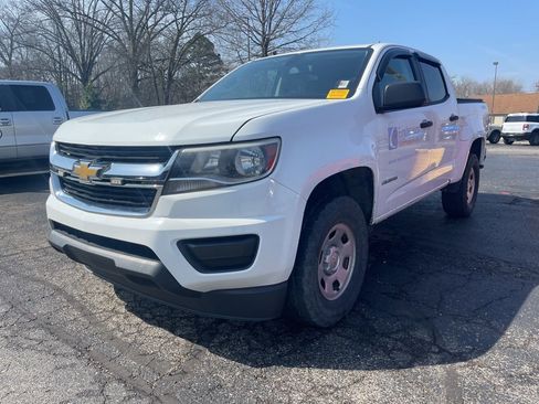 Used 2019 Chevrolet Colorado W/T w/ WT Convenience Package image 2