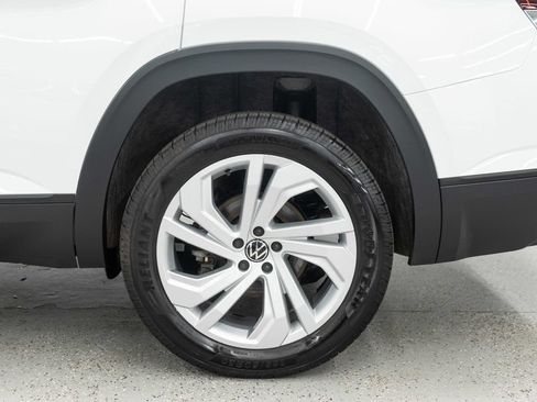 Used 2023 Volkswagen Atlas SE w/ Panoramic Sunroof Package AWD/4WD image 35