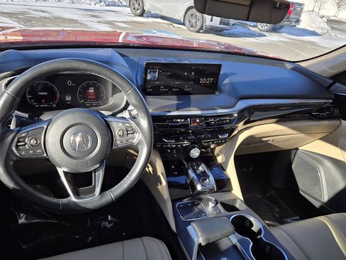 Used 2022 Acura MDX SH-AWD image 11