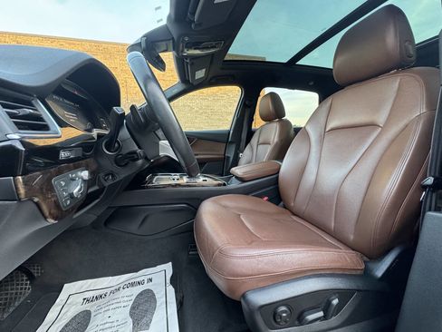 Used 2018 Audi Q7 3.0T Prestige AWD/4WD image 17