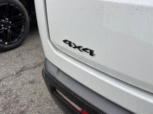 New 2026 Jeep Grand Wagoneer Limited image 10