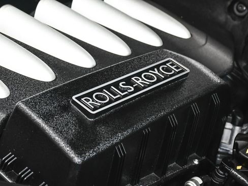 Used 2018 Rolls-Royce Ghost RWD image 78